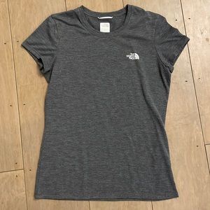 Women’s North Face T-Shirt